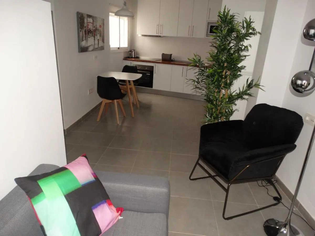 Aparthotel Málaga Apartamentos - Jinetes, 23